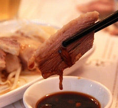 124915660_251n.jpg